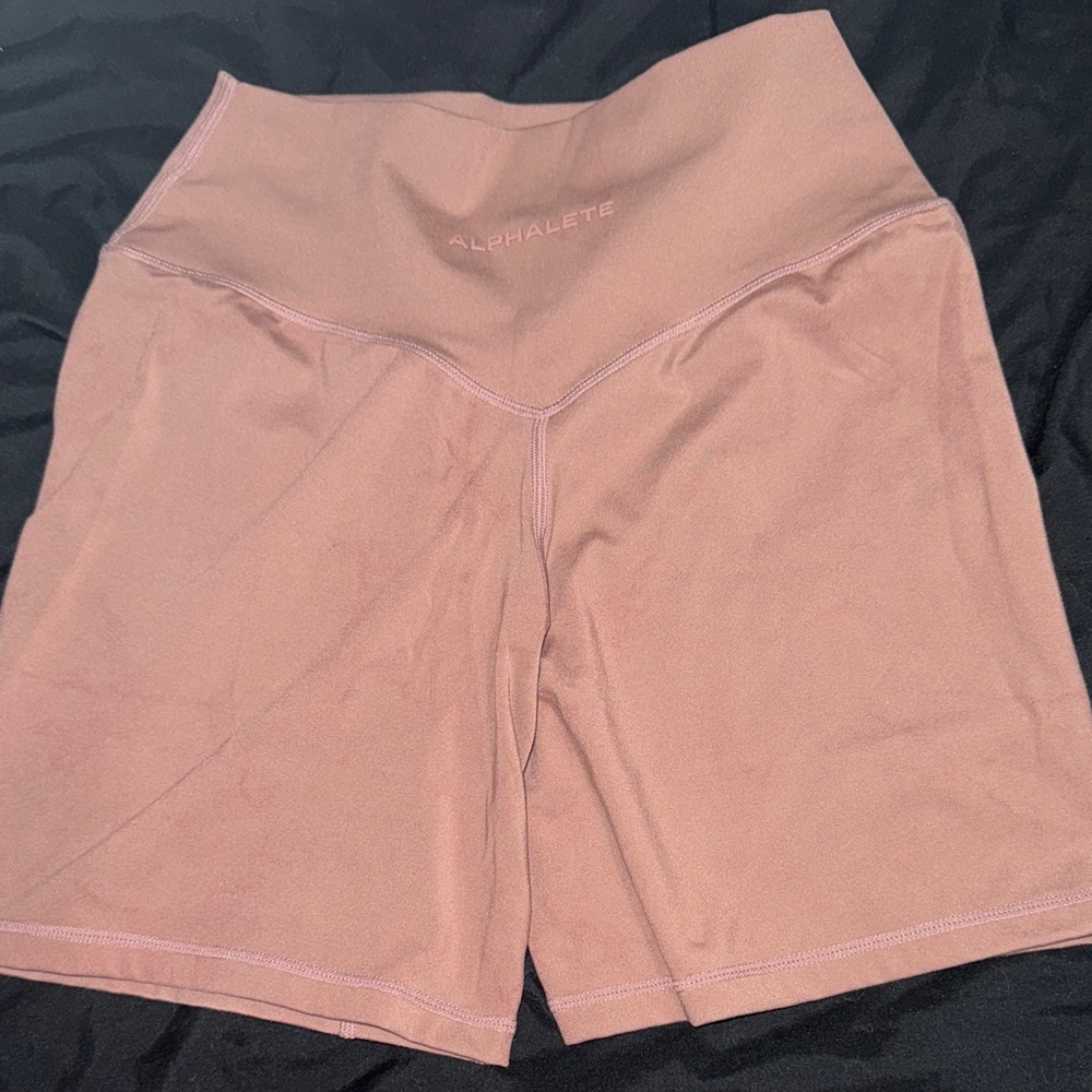 Alphalete Women's Mauve Bike Shorts